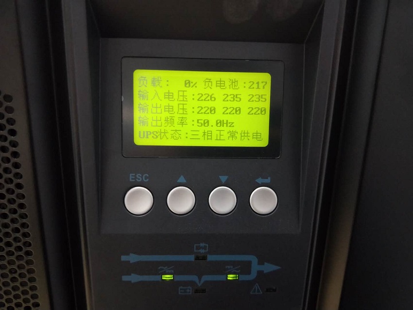 SSY-E-300L檢驗(yàn)科純水設(shè)備